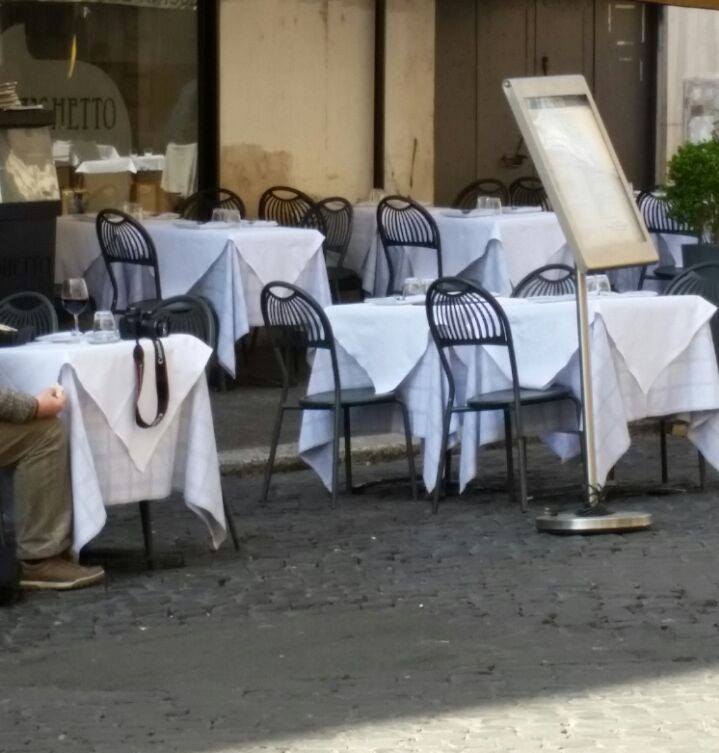 MUNICIPIO I: UN UFFICIO AD HOC CONTRO IL TAVOLINO SELVAGGIO