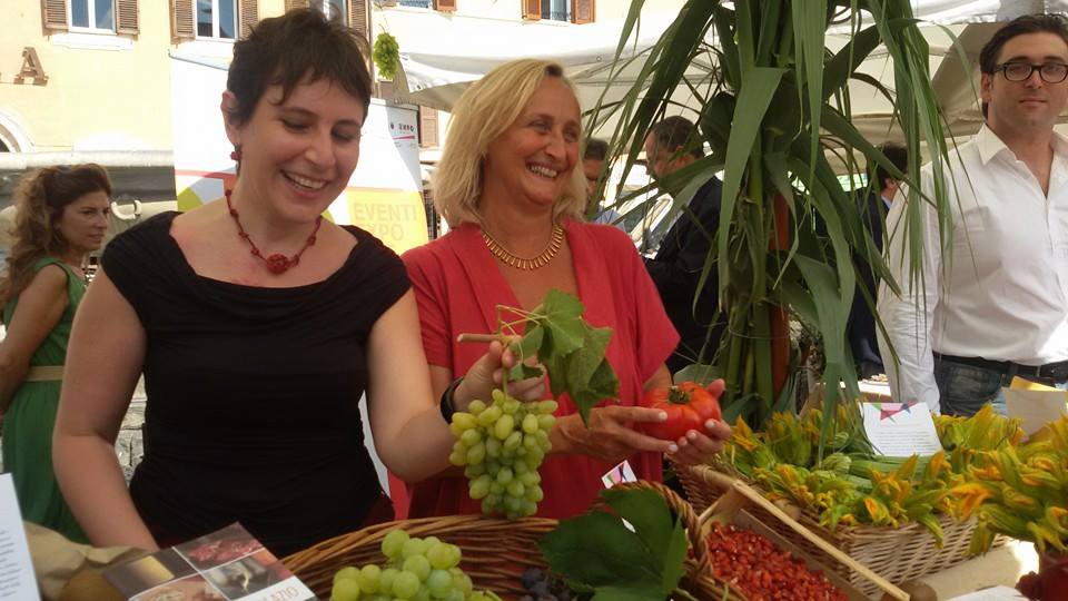 CAMPO DE’ FIORI CORNICE DELLA FESTA INTERNAZIONALE DELLA FRUTTA E DELLA VERDURA