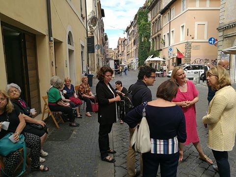 PASSEGGIATA A BORGO PIO