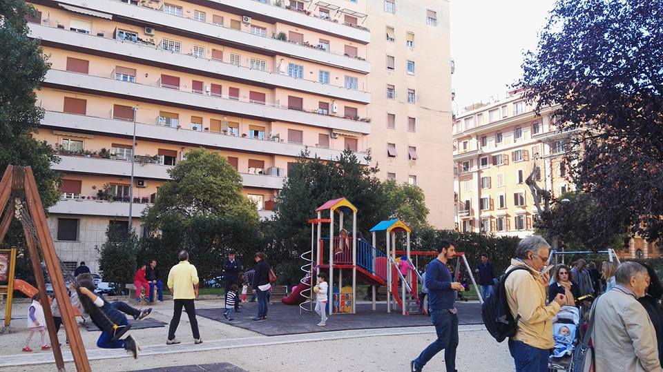 FESTA A PIAZZA PRATI DEGLI STROZZI
