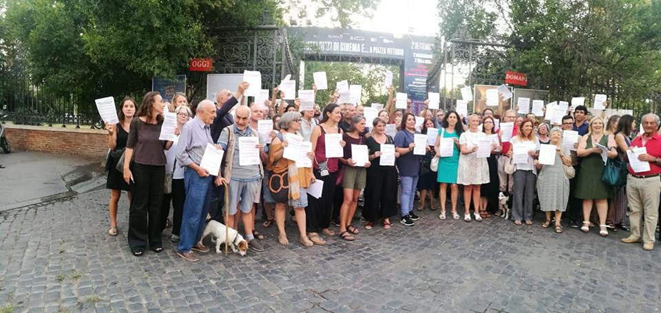 LA GIUNTA E I CONSIGLIERI DEL PRIMO MUNICIPIO A PIAZZA VITTORIO CONTRO OGNI FORMA DI INTOLLERANZA
