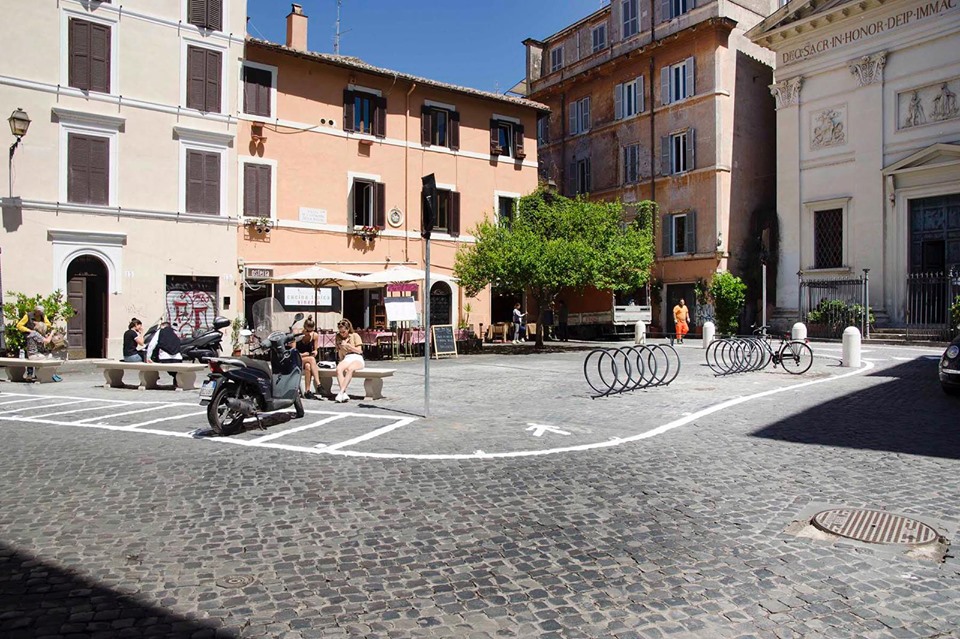 RIQUALIFICATA PIAZZA S.GIOVANI DELLA MALVA A TRASTEVERE