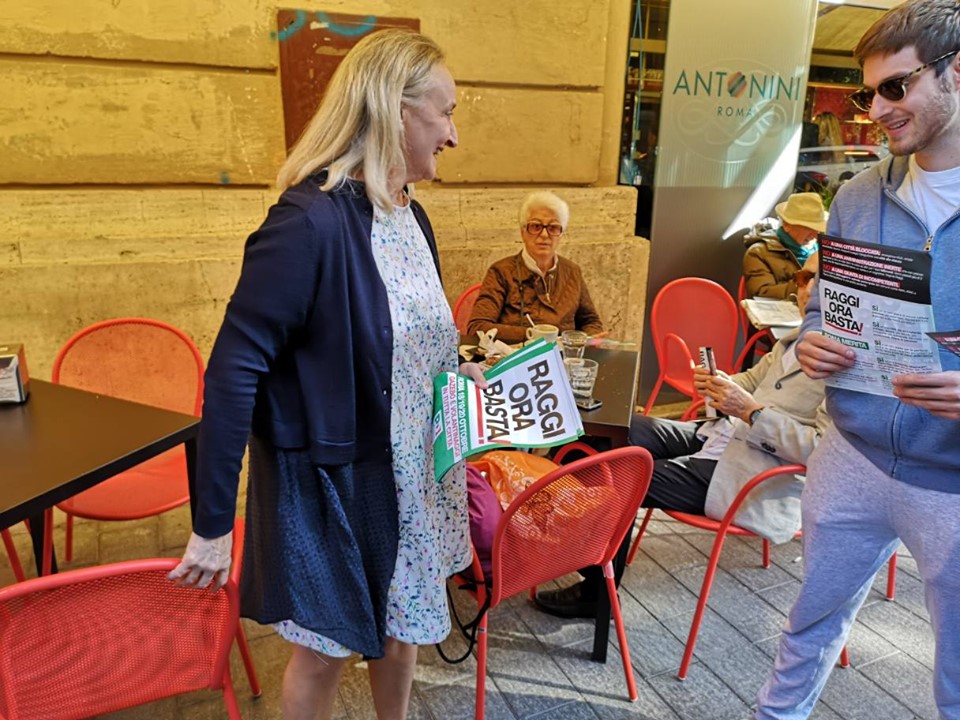 RAGGI ORA BASTA !