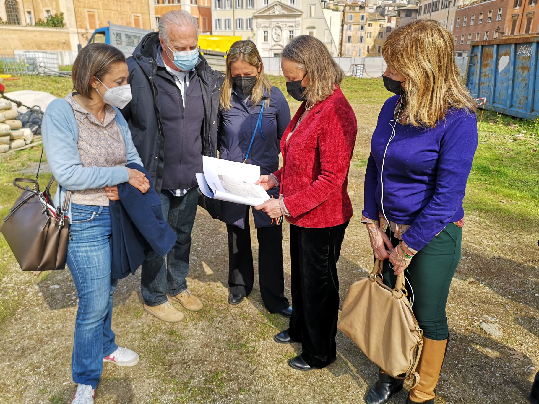 PARTE IL CANTIERE DEL GIARDINO DI VIA GIULIA