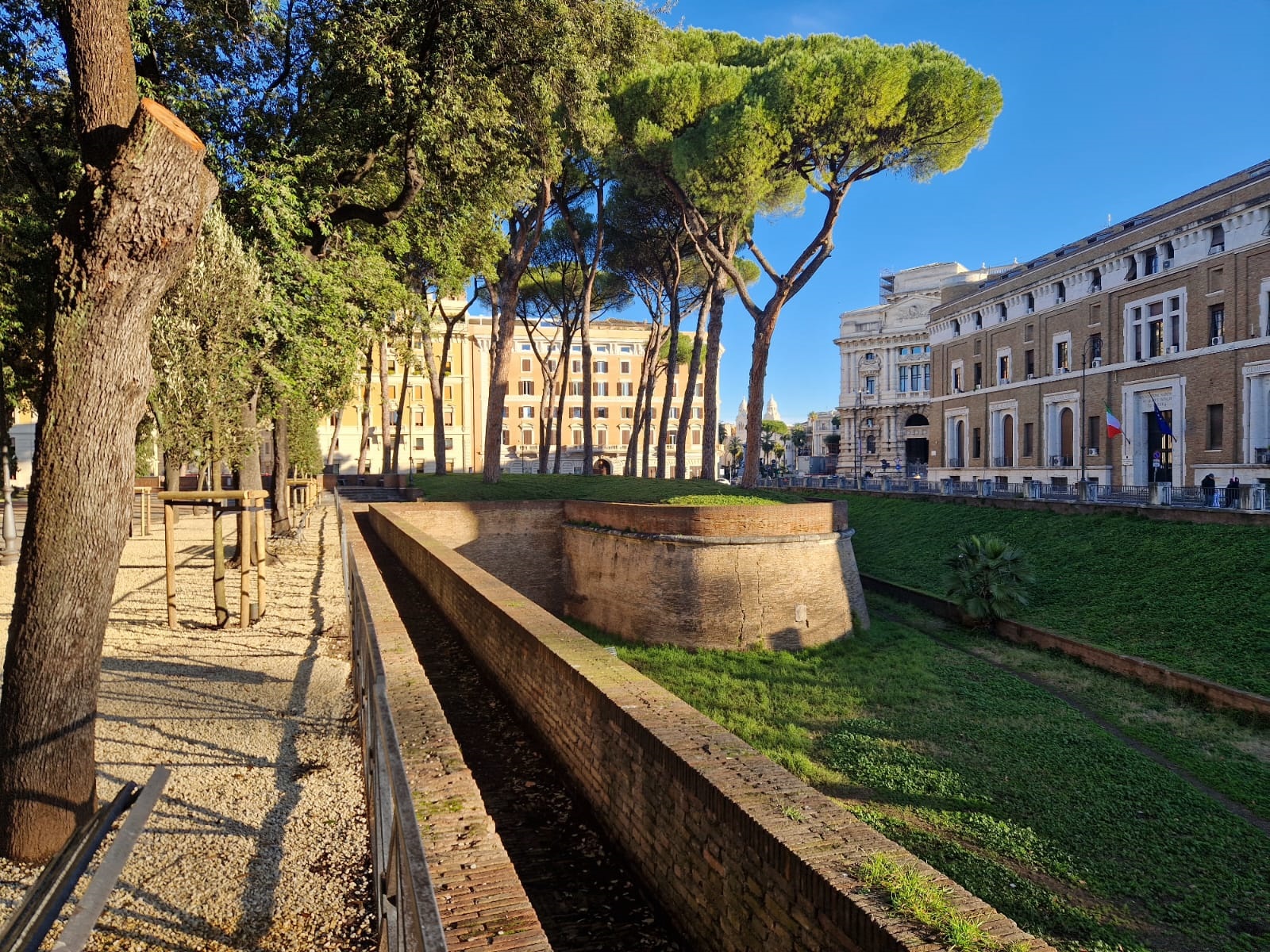 RIAPERTA AL PUBBLICO LA PARTE ALTA DEI GIARDINI DELLA MOLE ADRIANA