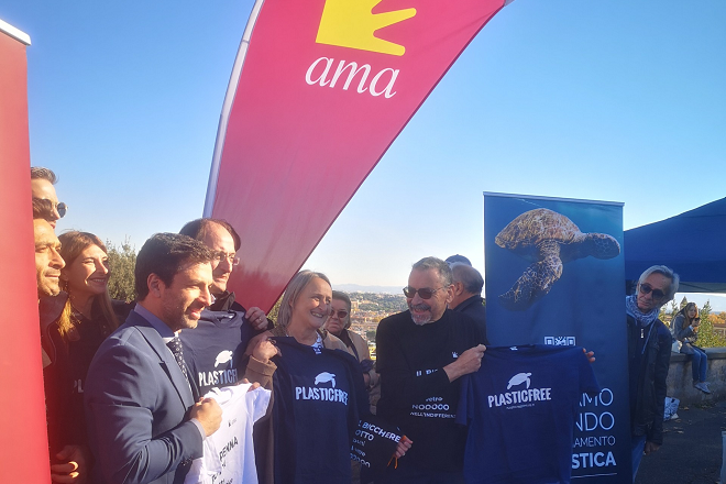 FIRMATO IL PROTOCOLLO D’INTESA TRA ROMA CAPITALE, AMA E PLASTIC FREE ONLUS PER IL MIGLIORAMENTO DEL DECORO URBANO DI ROMA.