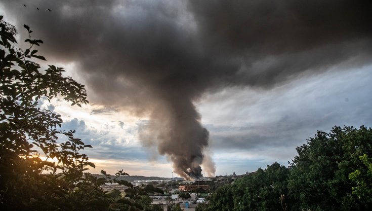 INCENDIO A MALAGROTTA