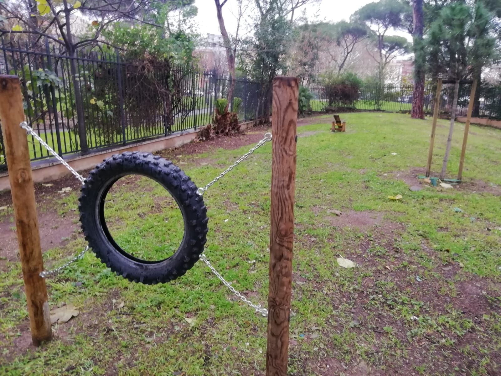 INTERVENTI DI RIQUALIFICAZIONE DI AREE CANI IN TUTTI I MUNICIPI