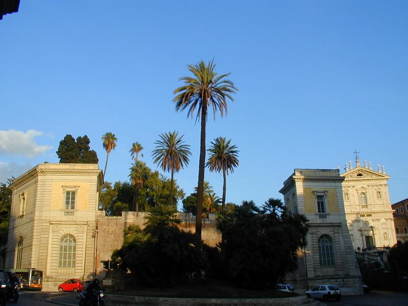 VILLA ALDOBRANDINI: CONTINUANO I LAVORI DI RIQUALIFICAZIONE 